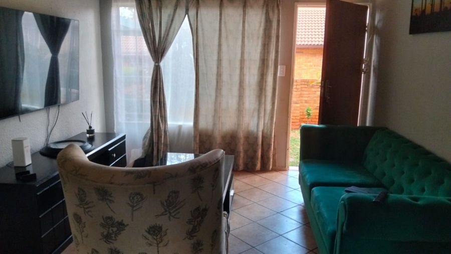 2 Bedroom Property for Sale in Safari Gardens North West